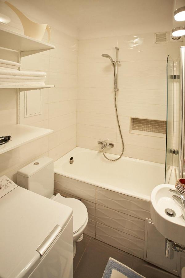 Stary Mokotow, Z Ogrodkiem Apartment Warsaw Exterior photo